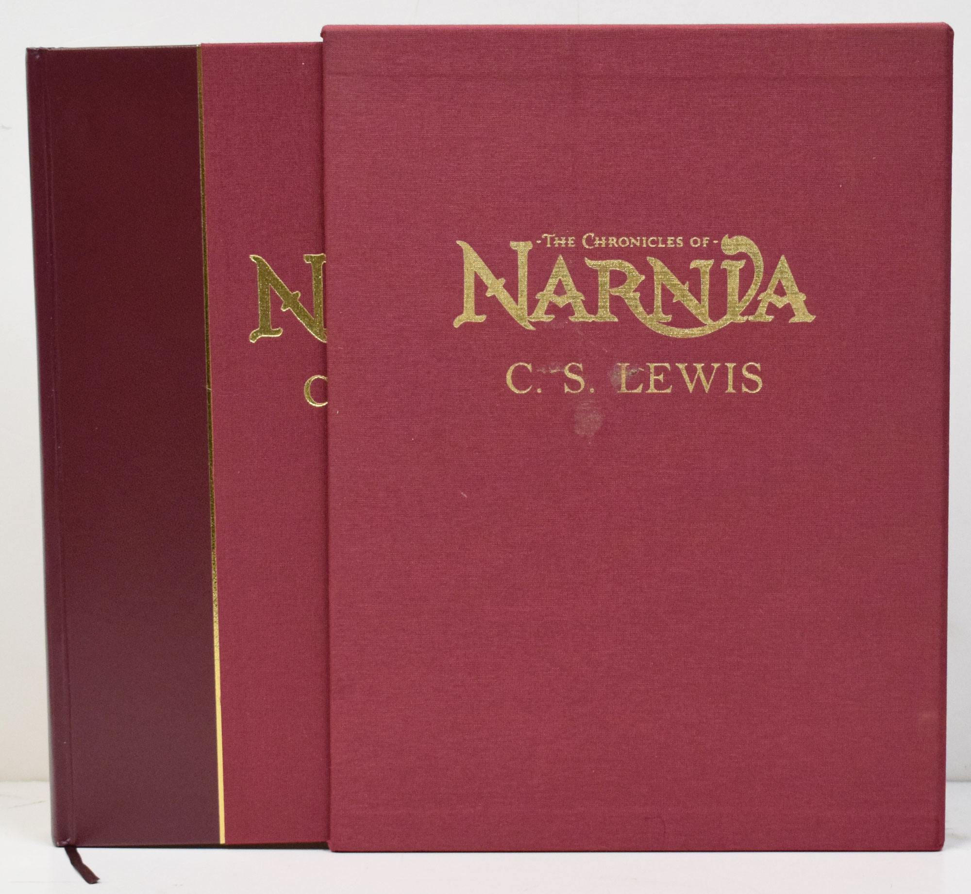 The Complete Chronicles of Narnia. De-luxe edition.